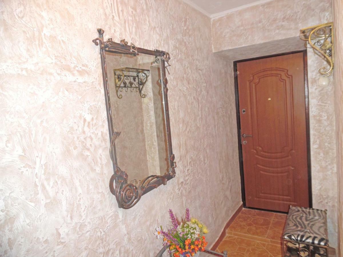 Apartment On Sobornaya 58 Khmelʼnytsʼkyy Exteriör bild